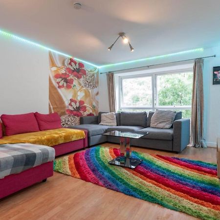 Hanifa Place Leeds  Extérieur photo