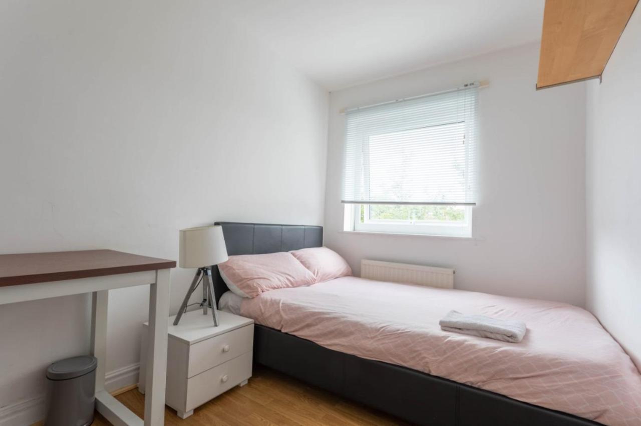 Hanifa Place Leeds  Extérieur photo