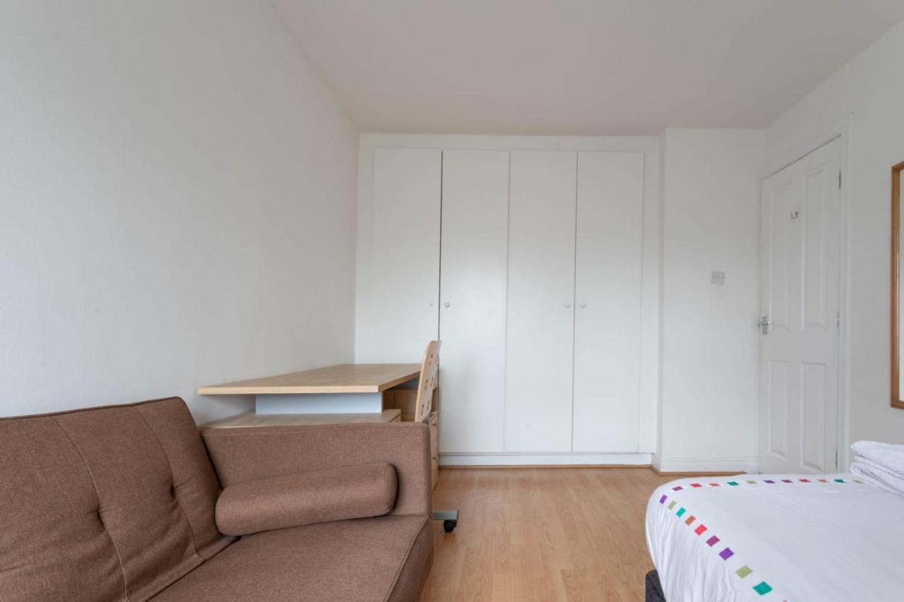 Hanifa Place Leeds  Extérieur photo